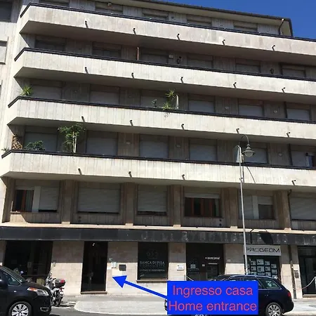 Beautiful New Apartment, Near Torre Di Apartment