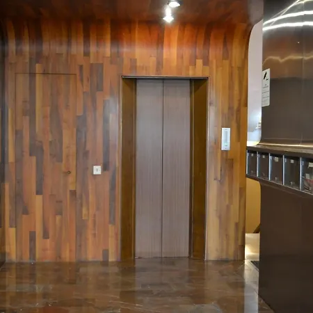Beautiful New Apartment, Near Torre Di Apartment *