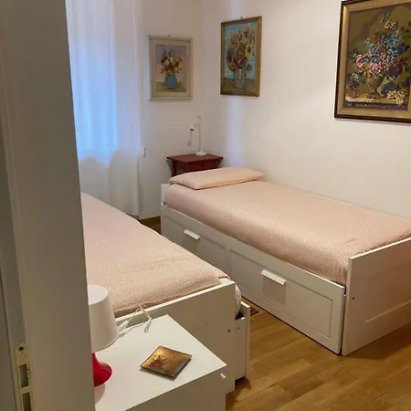 Apartman Beautiful New Apartment, Near Torre Di Pisa