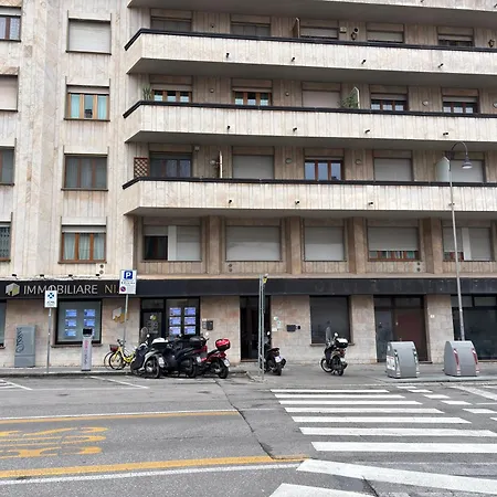 Beautiful New Apartment, Near Torre Di Pisa