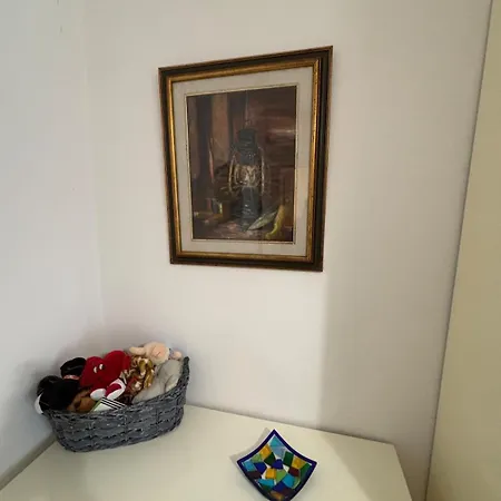 Apartman Beautiful New Apartment, Near Torre Di *
