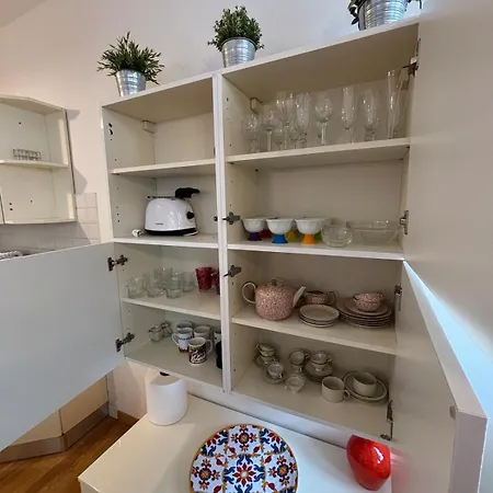 Beautiful New Apartment, Near Torre Di *