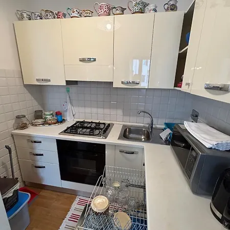 Beautiful New Apartment, Near Torre Di *